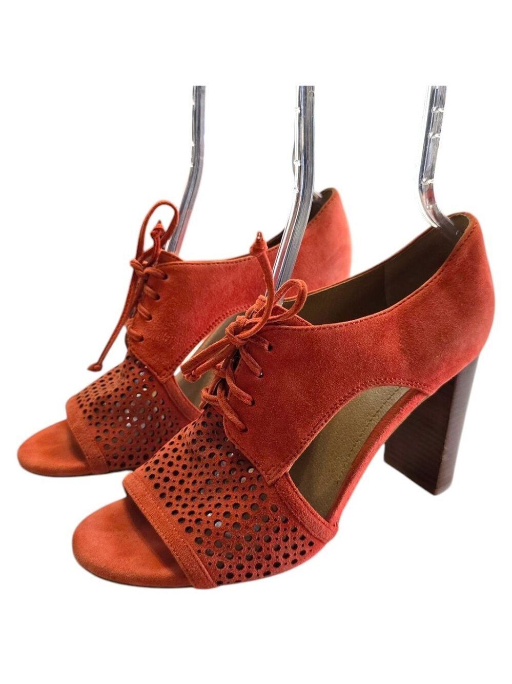 Tahari Megyn Suede Lace Up Laser Cut Open Toe Block Heels Sz 9M